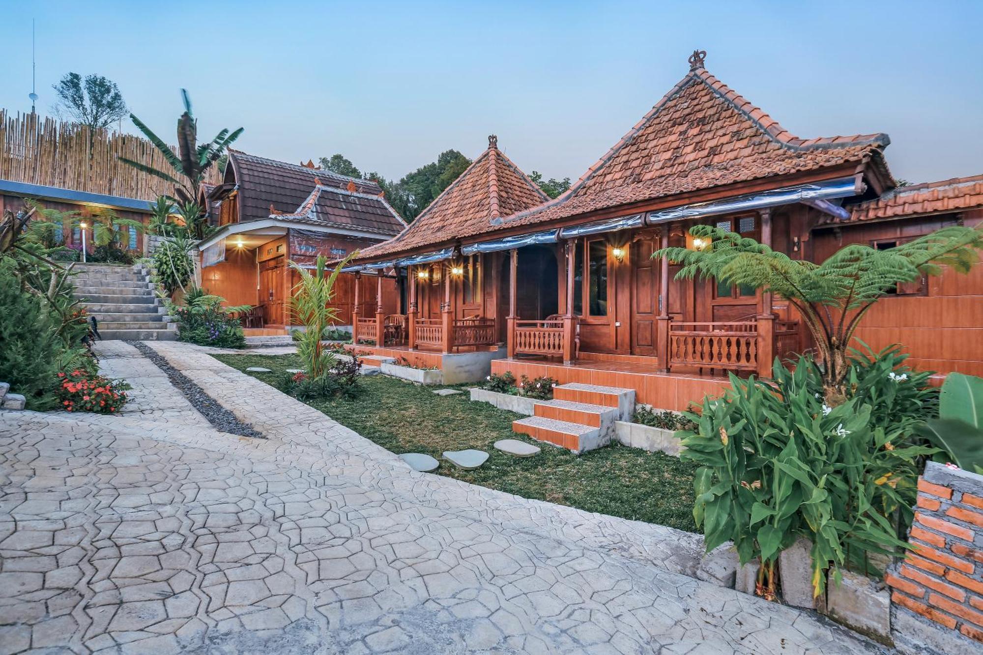 Navalia Villa Bedugul Exterior photo