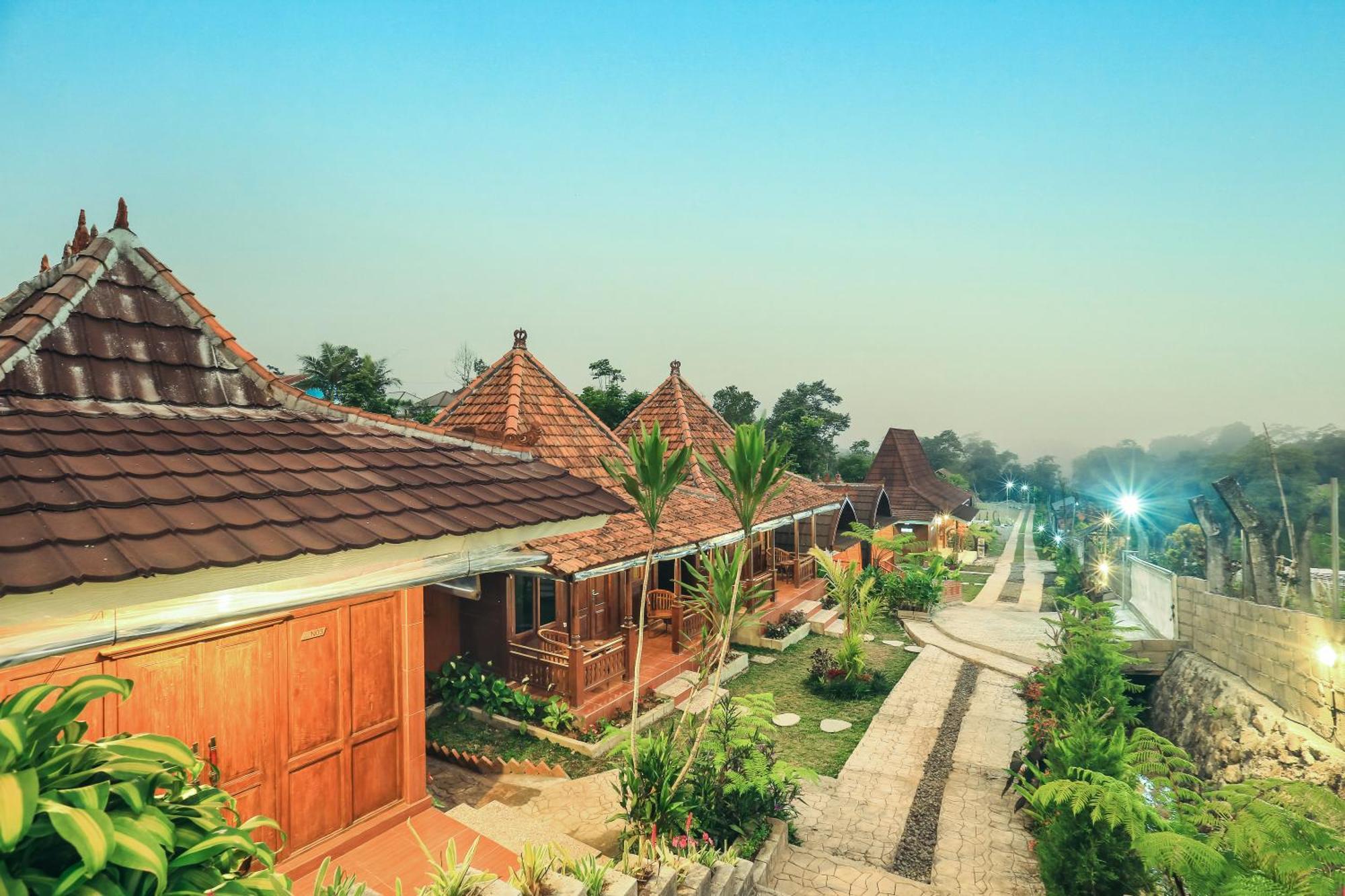Navalia Villa Bedugul Exterior photo